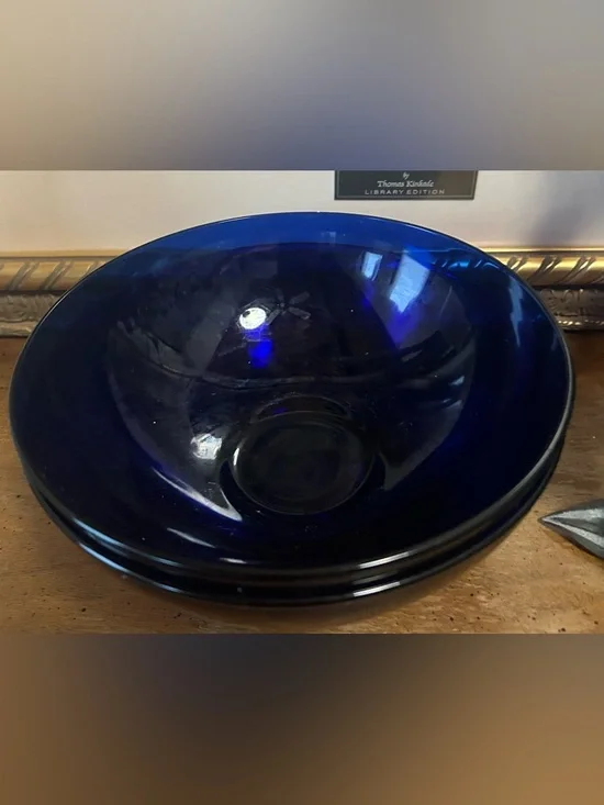 Vintage Cobalt Blue Glass Medium Serving Bowls - Set of 2 - Picture 3 of 7